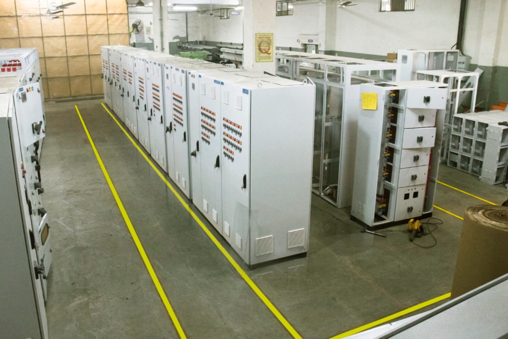 MCC Panel (Motor Control Centre) - LT Panels Electrical Switchgear Panel